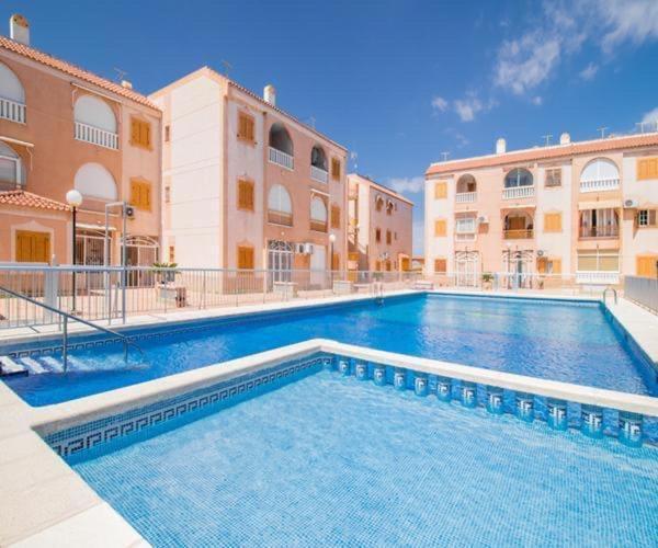 Sunshine Apartment Torrevieja Bagian luar foto